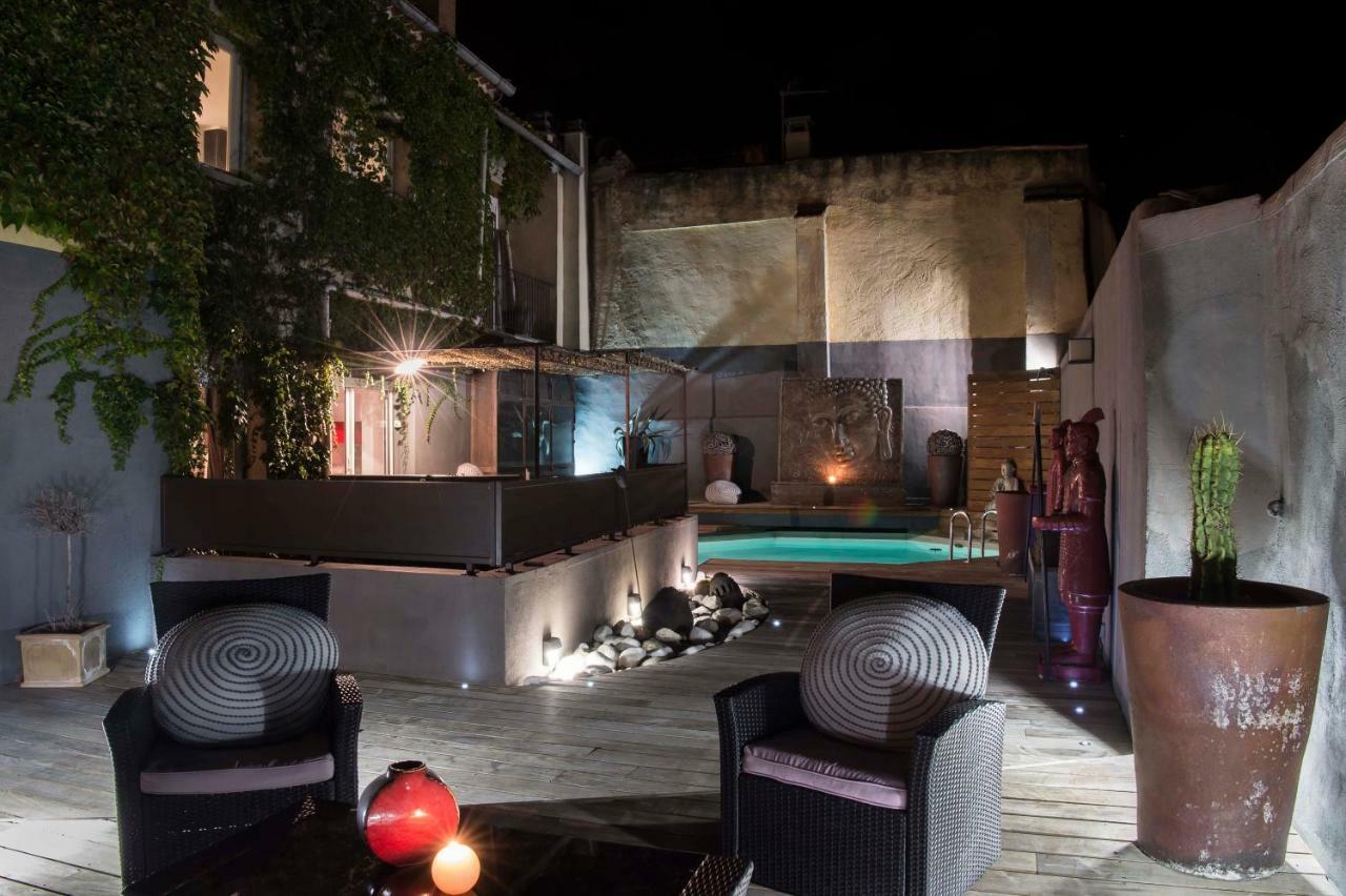 Un Ryad A L'Isle Exterior photo